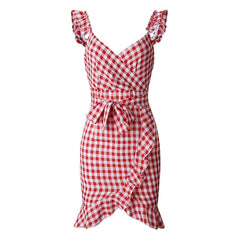 2019 New Summer Red Plaid Dress Vintage Beach Boho Dress Streetwear Ruffles Spaghetti Strap V-Neck Sexy Party Women Dress M0476